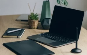 steuerliche-vorteile-nutzen-so-setzen-sie-ihre-laptop-kaeufe-clever-von-der-steuer-ab